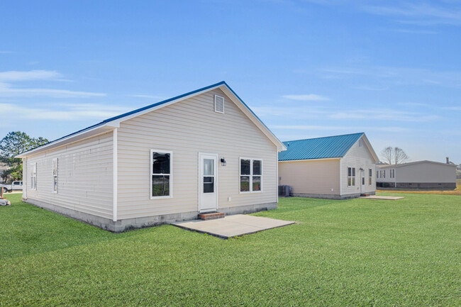 Building Photo - 136 MacDonald Blvd