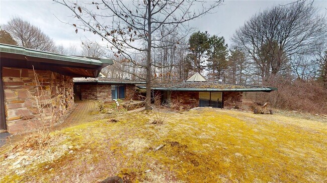 Building Photo - 200 Steele Rd