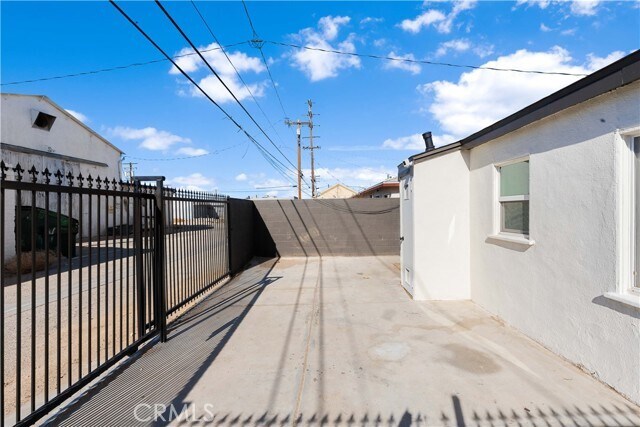 Building Photo - 44945 Trevor Ave
