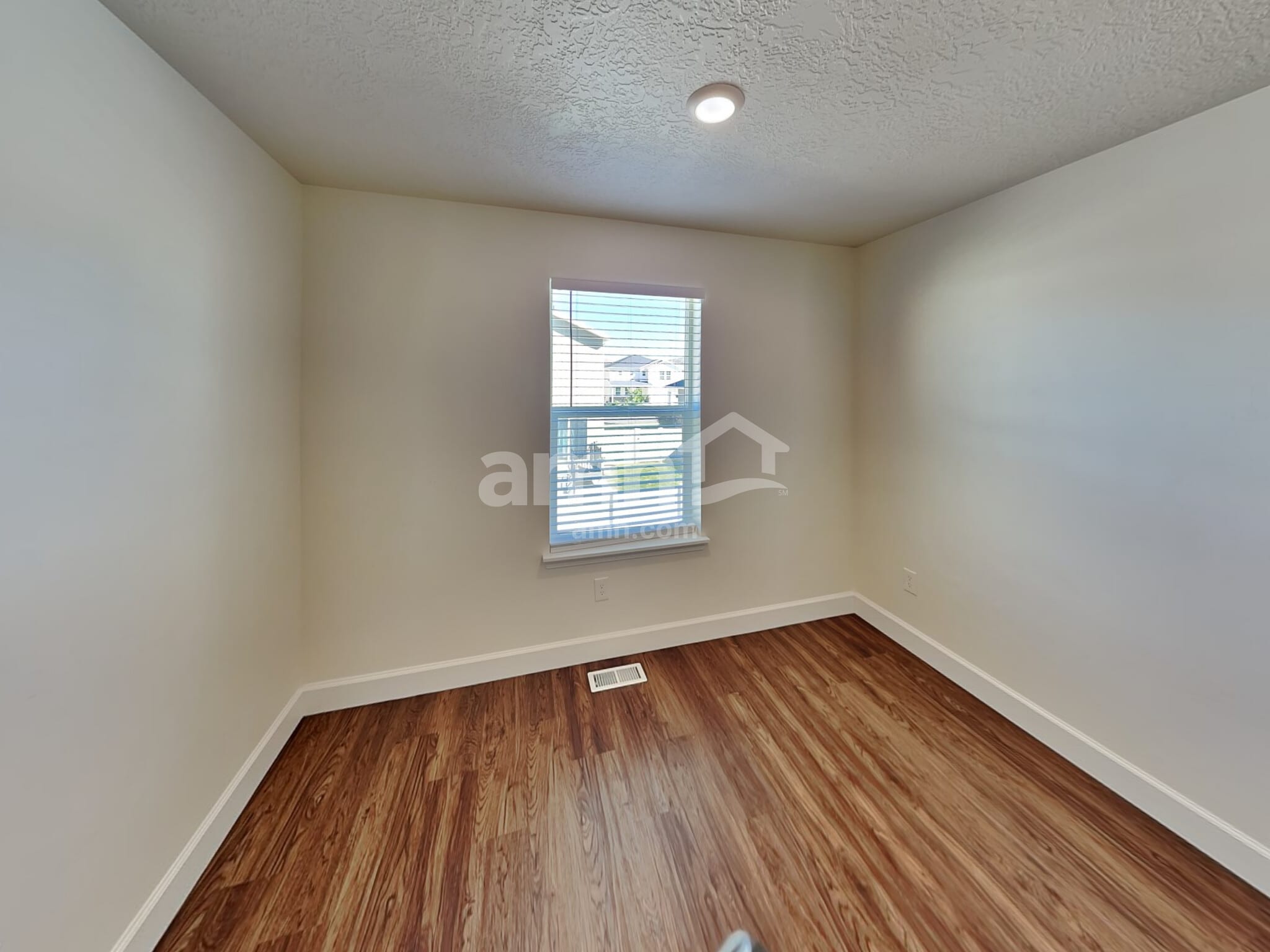 Building Photo - 2357 Surry Way