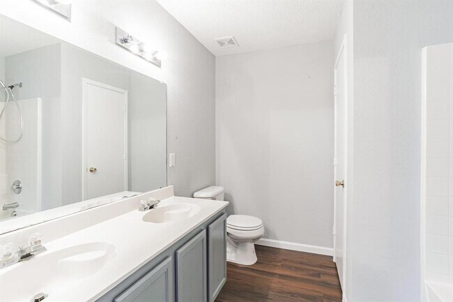 Building Photo - 3335 Lipizzan Dr