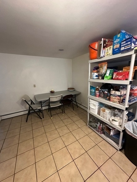 Building Photo - 28 Olcott St