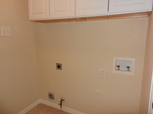 Building Photo - 722 Rolling Hills Dr