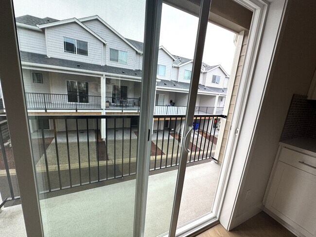 Building Photo - 15083 NW Ethel Ln