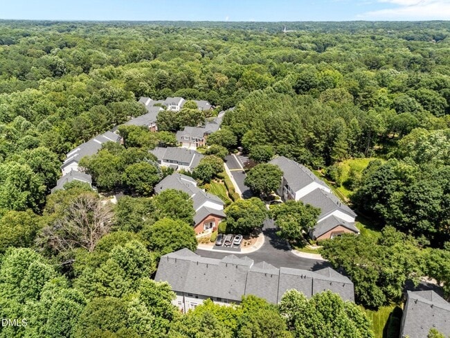 Building Photo - 6809 Middleboro Dr