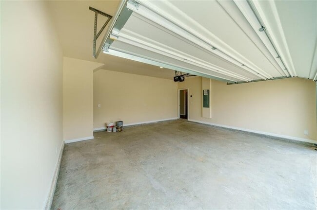 Building Photo - 4420 Merrigold Wy