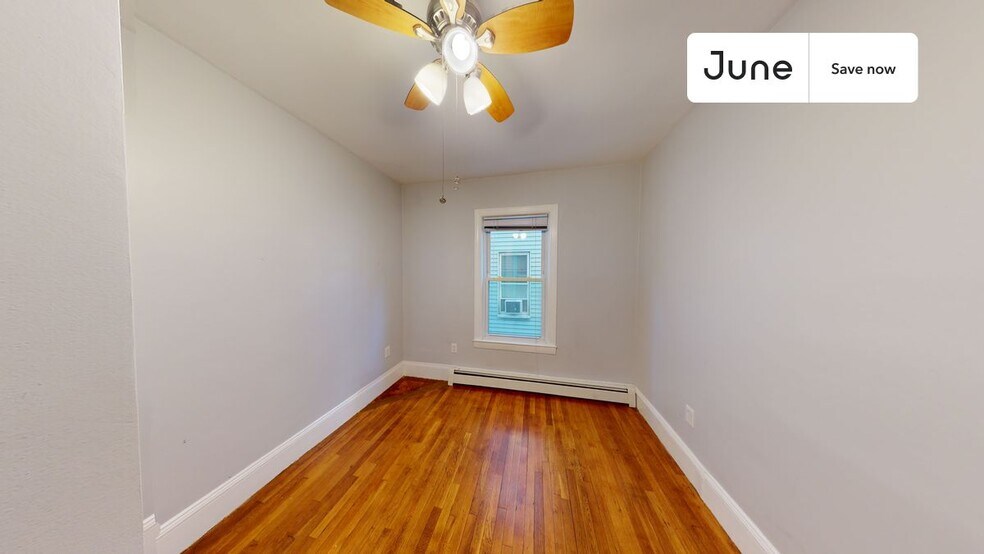 Building Photo - 21 Rossmore St