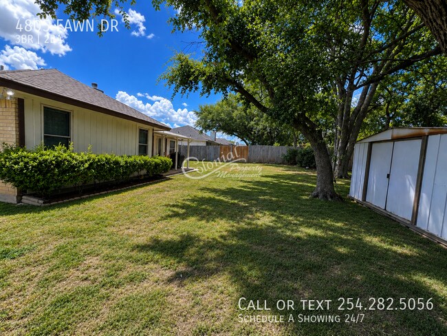 Building Photo - 4805 Fawn Dr