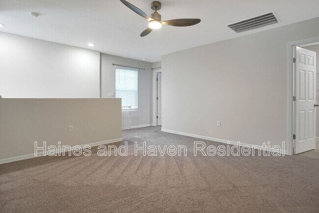 Building Photo - 3889 Geranium Ave