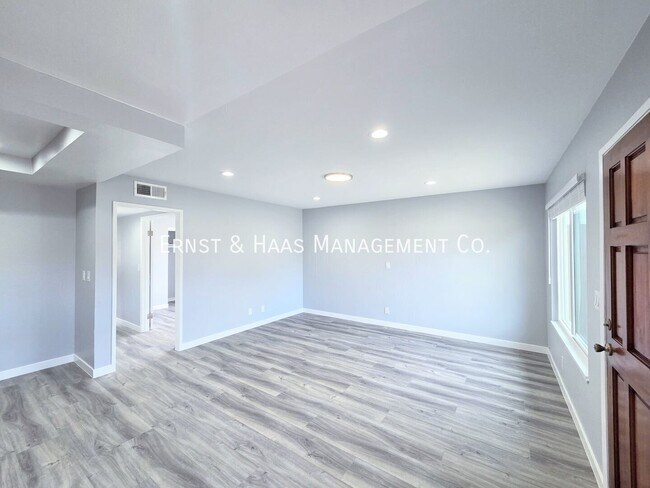 Building Photo - 12526 Cuesta Dr