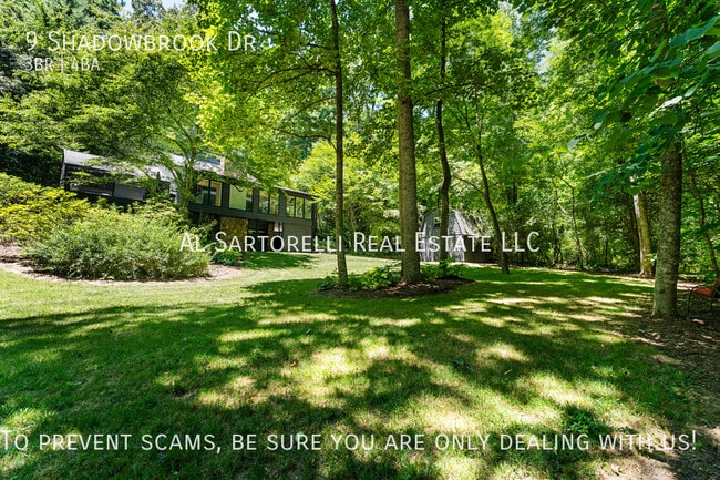Building Photo - 9 Shadowbrook Dr