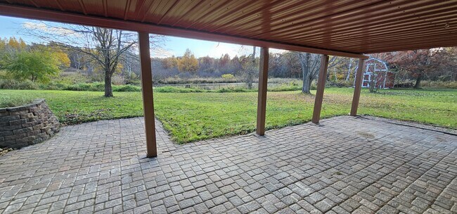 Building Photo - 2020 Crosstown Blvd NE