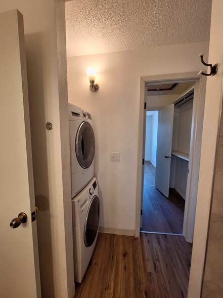 Building Photo - 2760 W 86th Ave