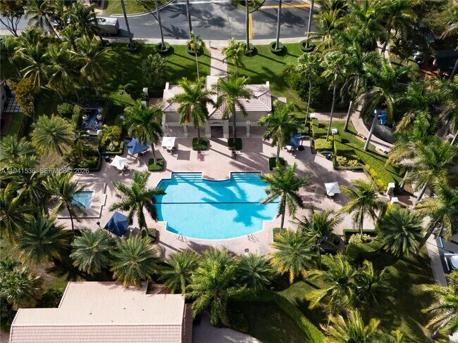 Building Photo - 5153 NW 113th Ave