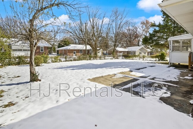 Building Photo - 9632 Cutler Dr