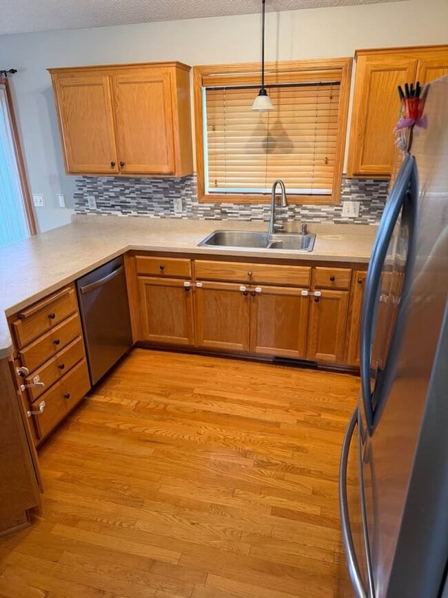 Building Photo - 908 Firethorne Trail
