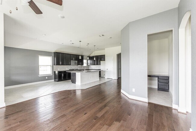Building Photo - 10907 Birchwood Knl Ct