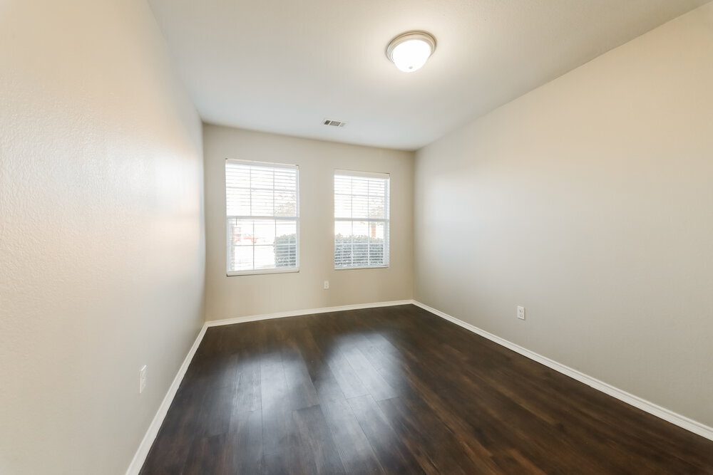 Building Photo - 4024 Cane River Rd