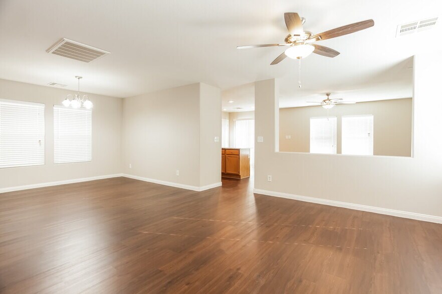 Building Photo - 3958 Russet Plains St