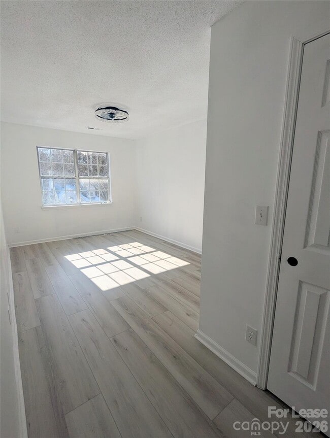 Building Photo - 5976 Prescott Ct