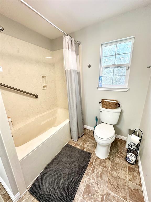 Building Photo - 1127 Penion Dr