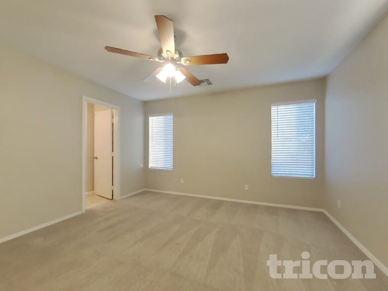 Building Photo - 15109 N Verbena St