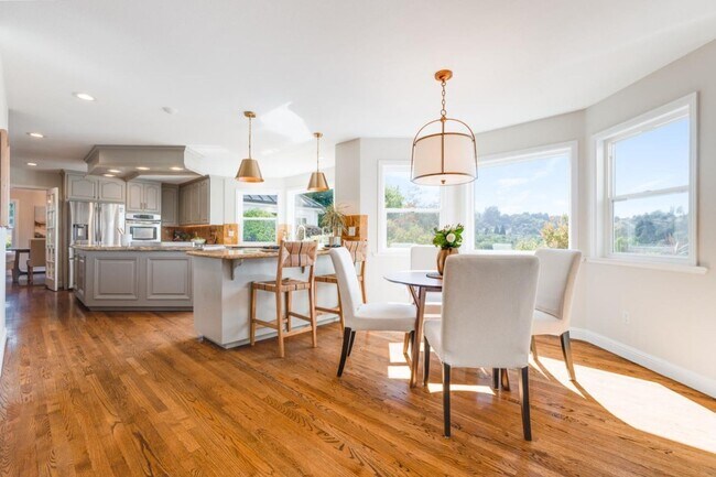 Building Photo - 5br/4ba Home - Luxury Country Living Minutes to Capitola & Soquel Village