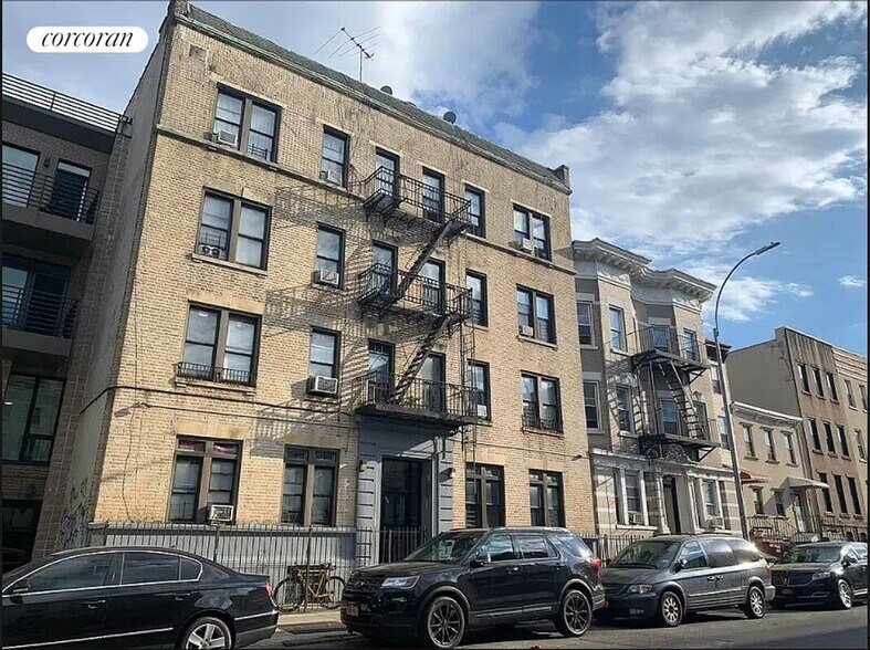 Building Photo - 526 Lafayette Ave