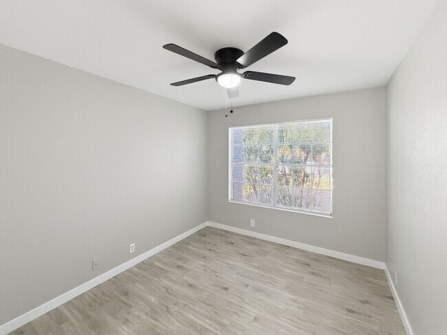 Building Photo - 3839 W Whitten St