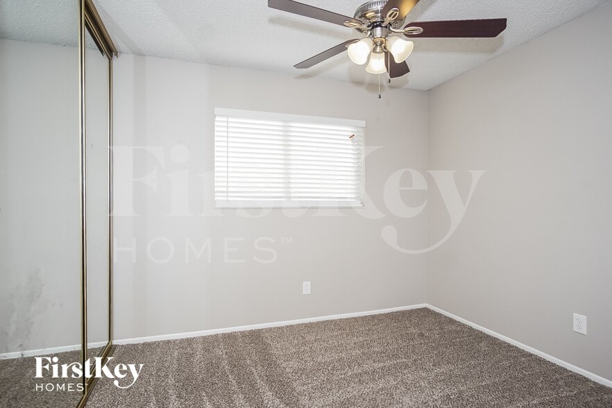 Building Photo - 2406 El Cid Ct