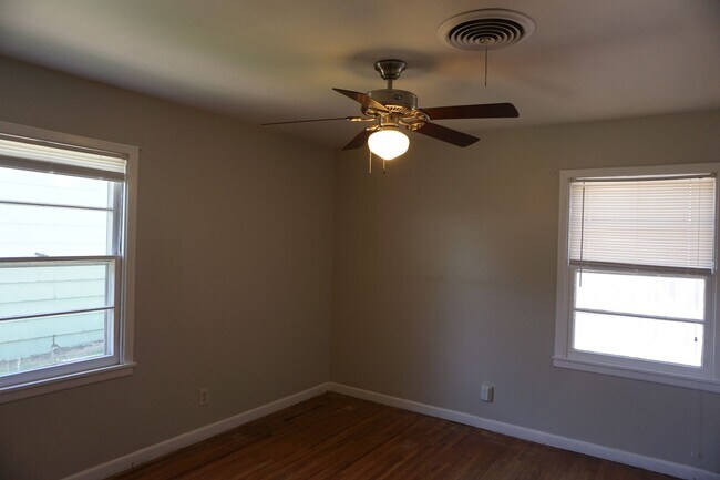 Building Photo - 3019 46th- Central Lubbock