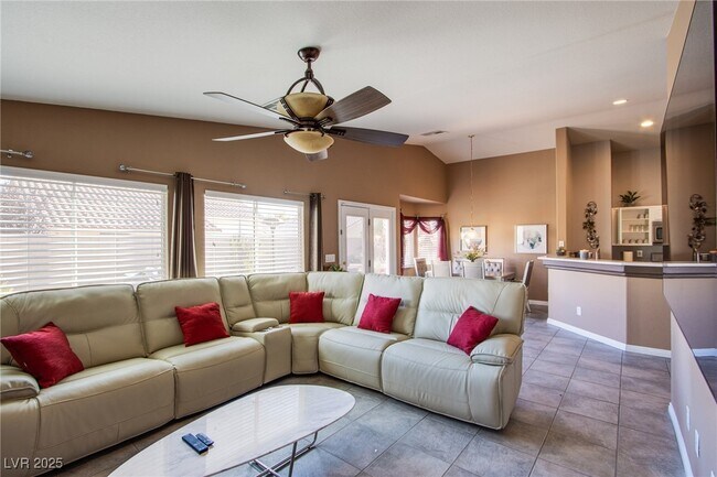 Building Photo - 5106 Stone Cove St