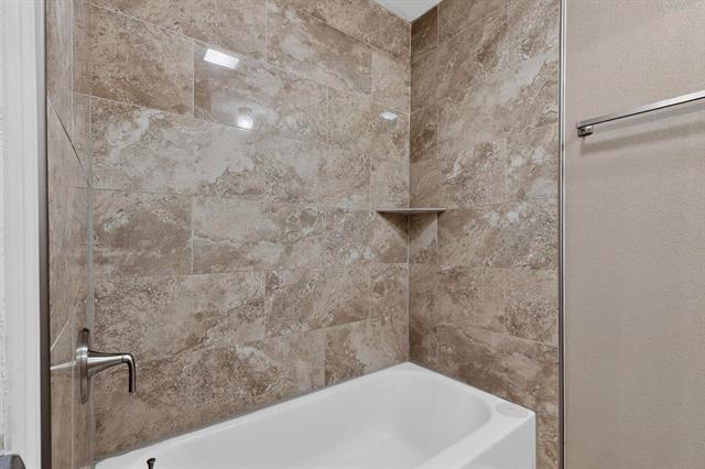 Building Photo - 2305 Jamie Dr