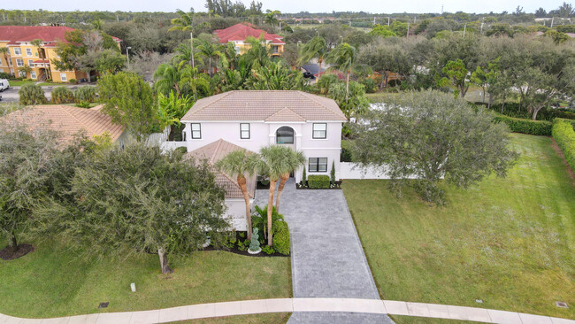 Building Photo - 6298 Sand Hills Cir