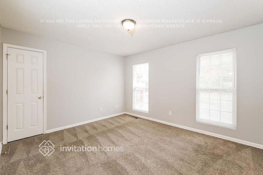 Building Photo - 131 Wayne Ave