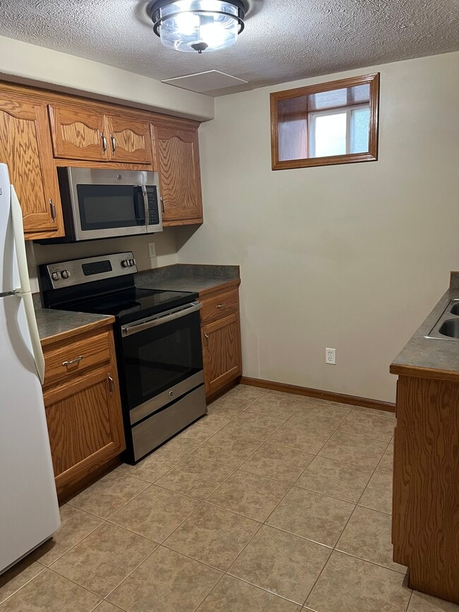 Building Photo - 505 S Juliette Ave