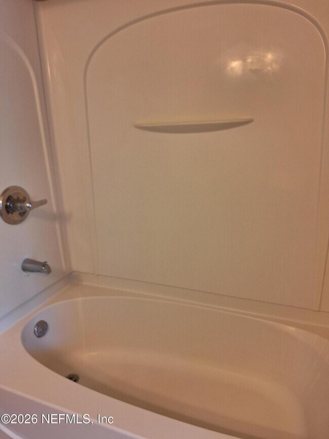 Building Photo - 8106 Summer Cove Ct