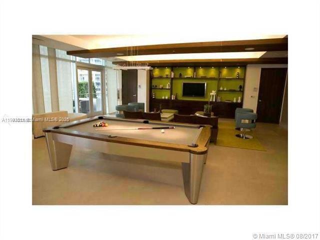 Building Photo - 500 Brickell Ave