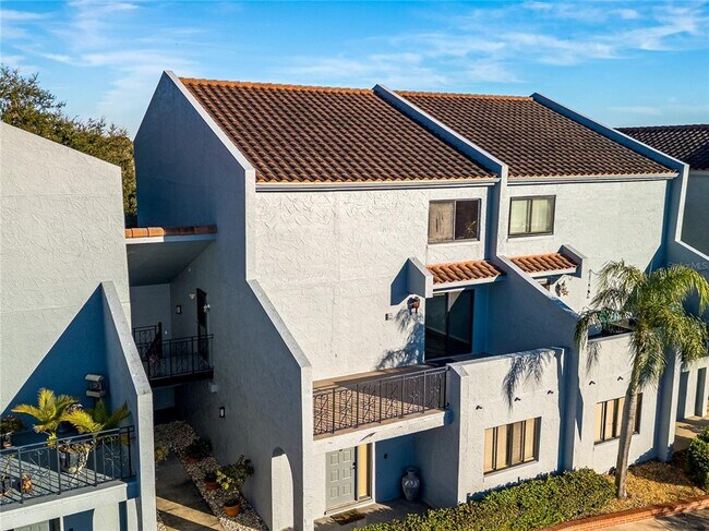 Building Photo - 6304 Grand Bahama Cir