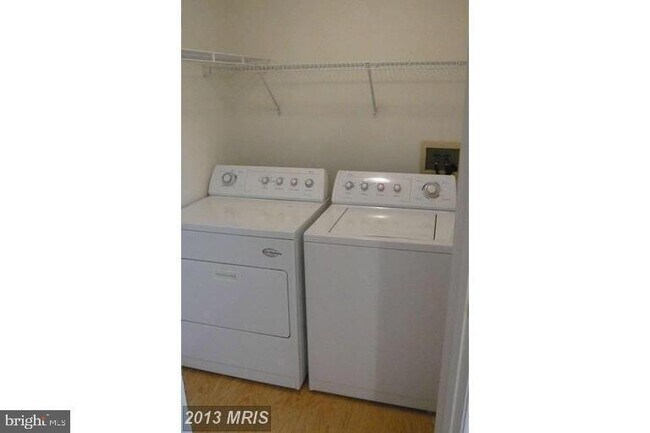 Building Photo - 4314 Mallory Hill Ln