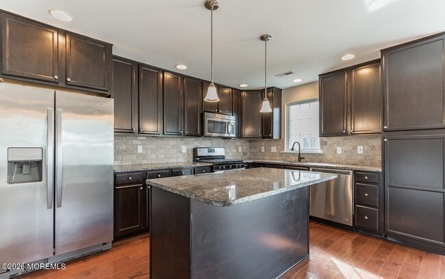 Building Photo - 507 Lexington Mews