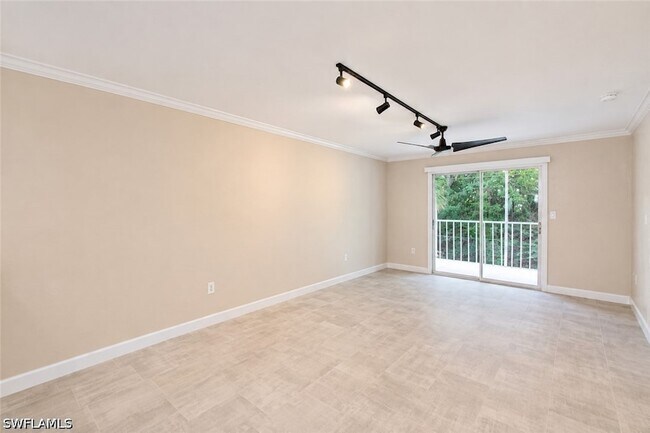 Building Photo - 2360 Naples Trace Cir