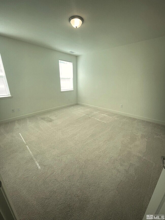 Building Photo - 7255 Rutherford Dr