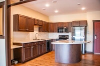 Building Photo - River Flats