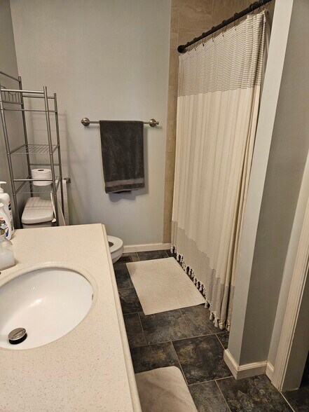Building Photo - 4721 Eldon Ct