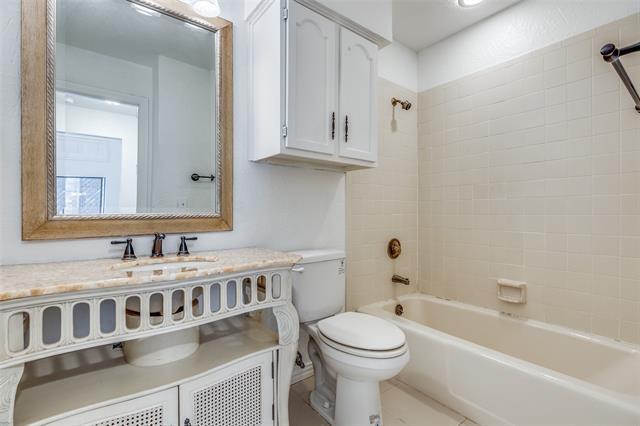 Building Photo - 4147 Rosser Square