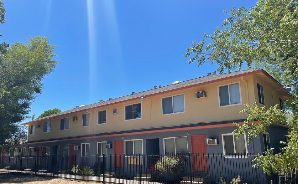 Primary Photo - 3110 W St