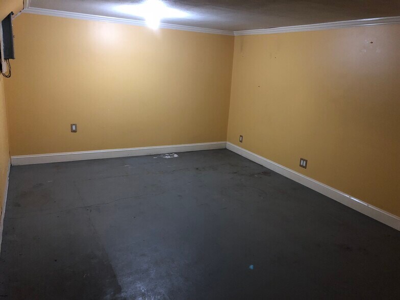 Basement storage Washer/Dryer Hookup - 97 Shawn Dr