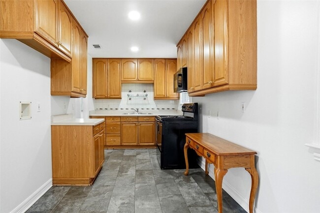 Building Photo - 1013 Irion Dr