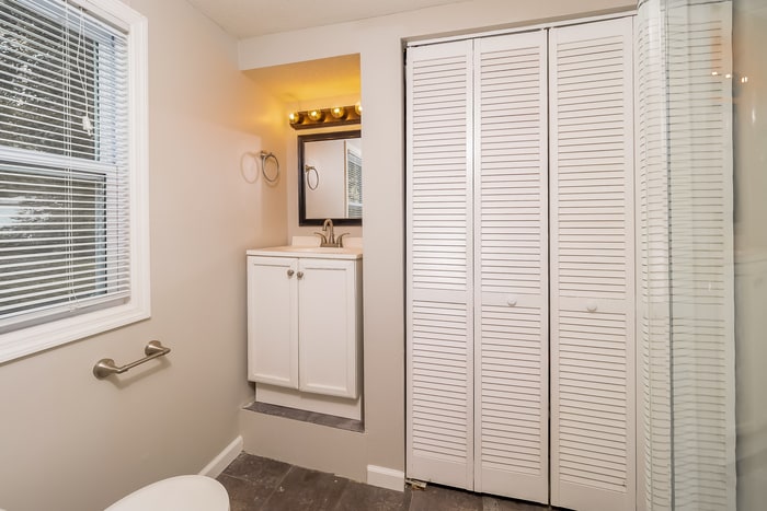 Building Photo - 8325 Riggs St